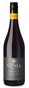 Esk Valley Vidal Pinot Noir 2004